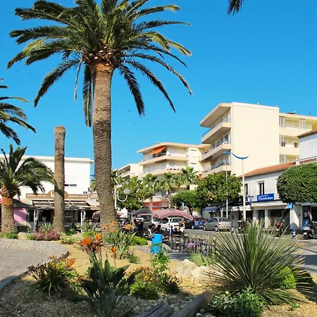 Jardin De La Fontaine-3 By Interhome شقة