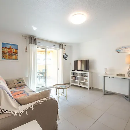 Apartment Jardin De La Fontaine-3 By Interhome Cavalaire-sur-Mer